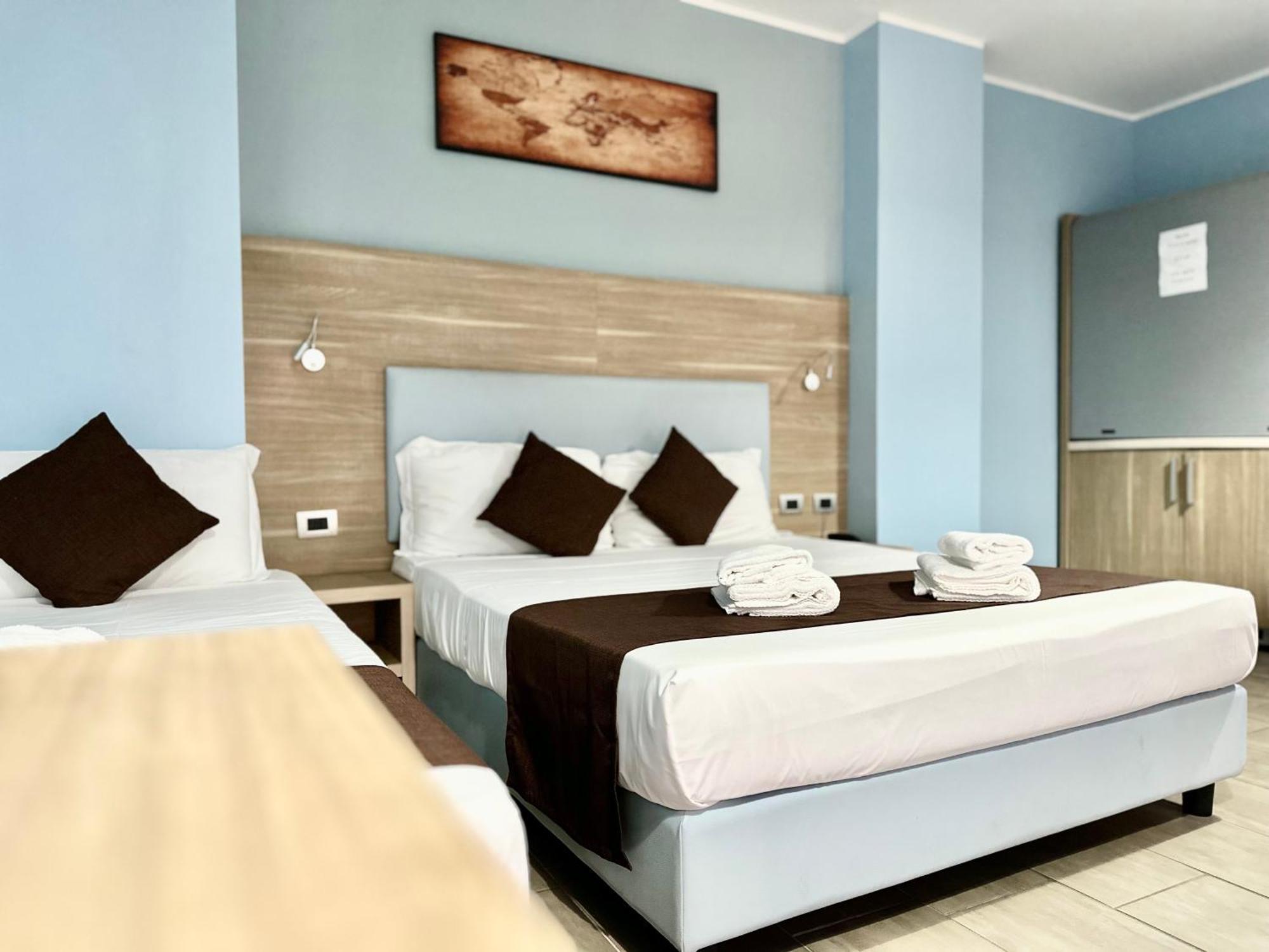 Hotel Giacosa Милано Екстериор снимка