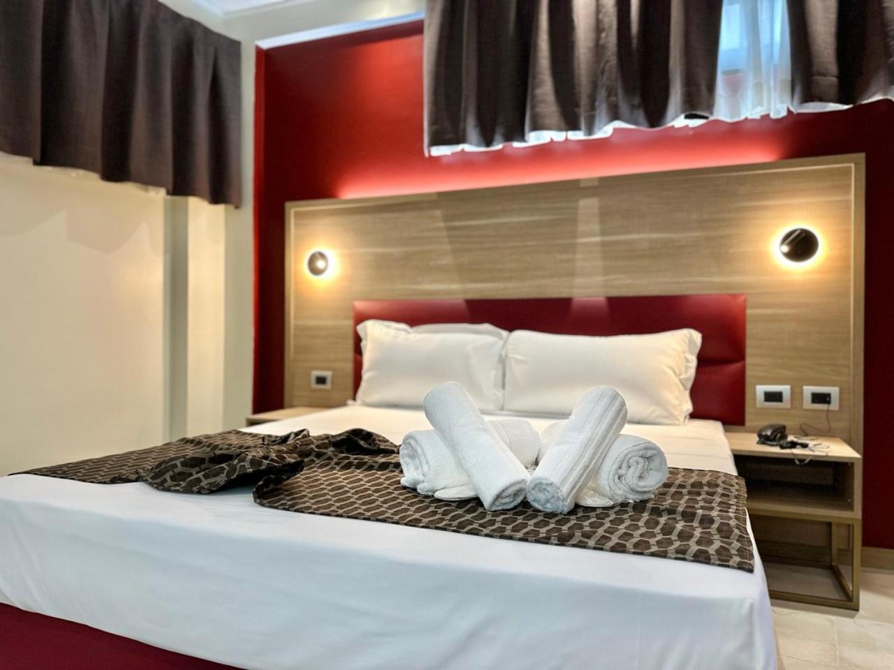 Hotel Giacosa Милано Екстериор снимка