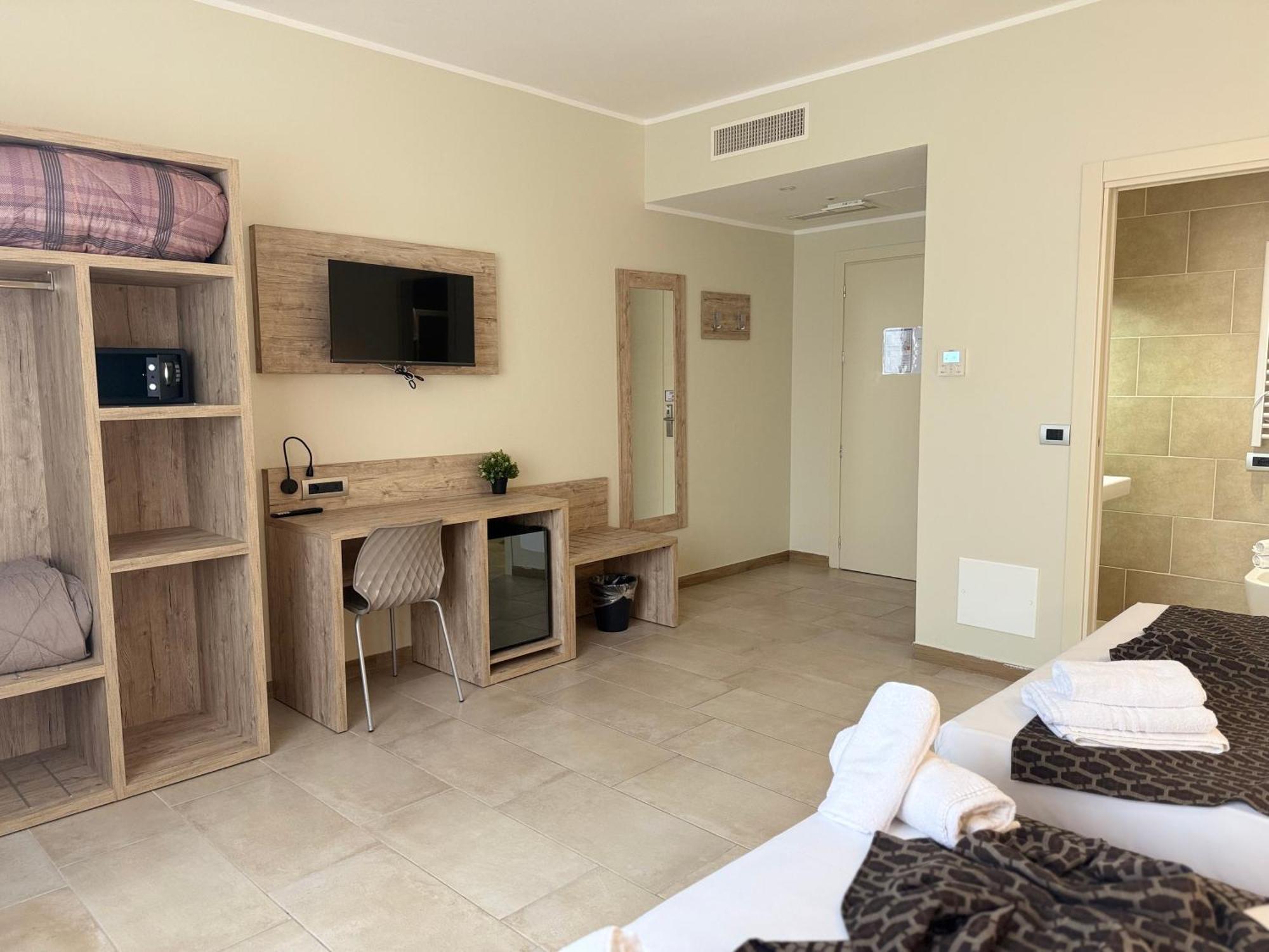 Hotel Giacosa Милано Екстериор снимка